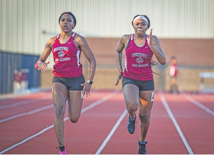 DELLESHA JONES BRI ROBINSON